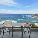 The Obsidian - Sea View 7 아파트