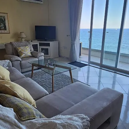 Front Sea View 3 Bedroom 2 Bathrooms At Promenade S7 Apartment